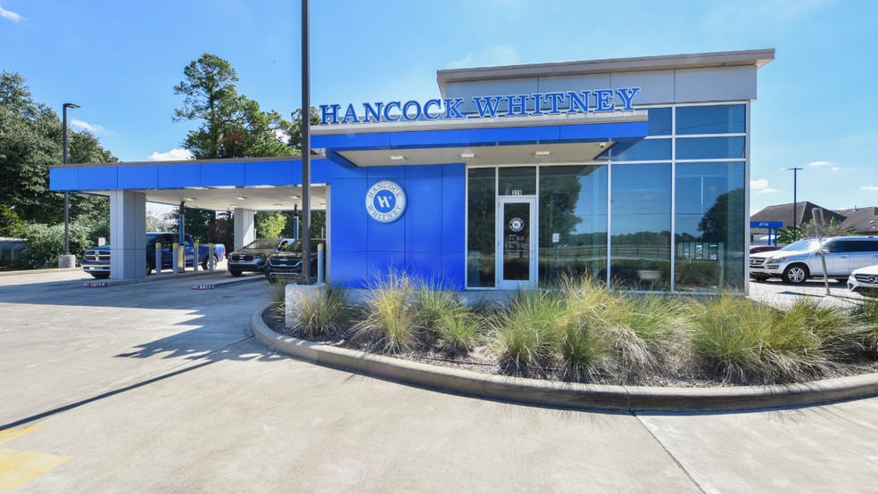 More Photos Of 329 W Pont Des Mouton Rd, Lafayette Bank For Sale