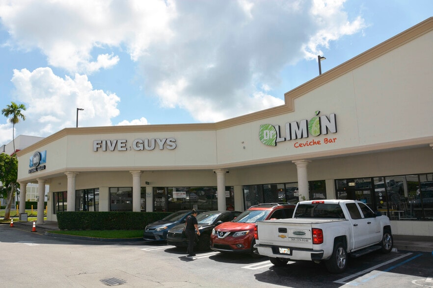 More Photos Of 9455-9569 S Dixie Hwy, Miami Unknown For Lease