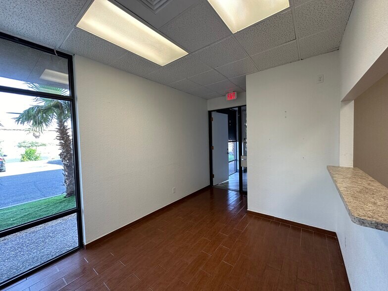 More Photos Of 1280 Hawkins Blvd, El Paso Office For Lease