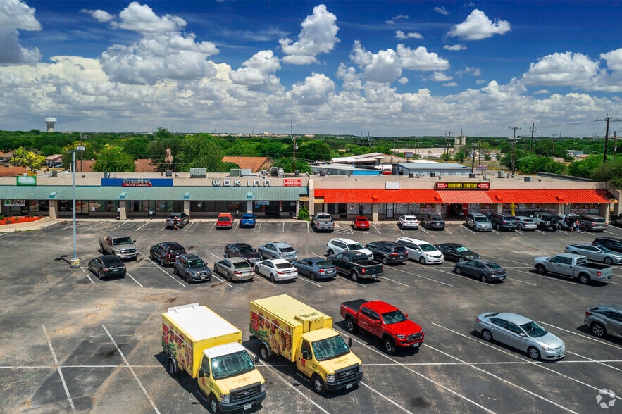 More Photos Of 8721-8739 Grissom Rd, San Antonio Freestanding For Sale