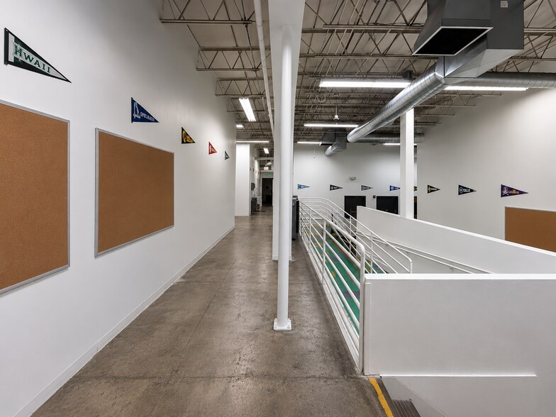 More Photos Of 1905 Mountain Rd NW, Albuquerque Schools For Lease