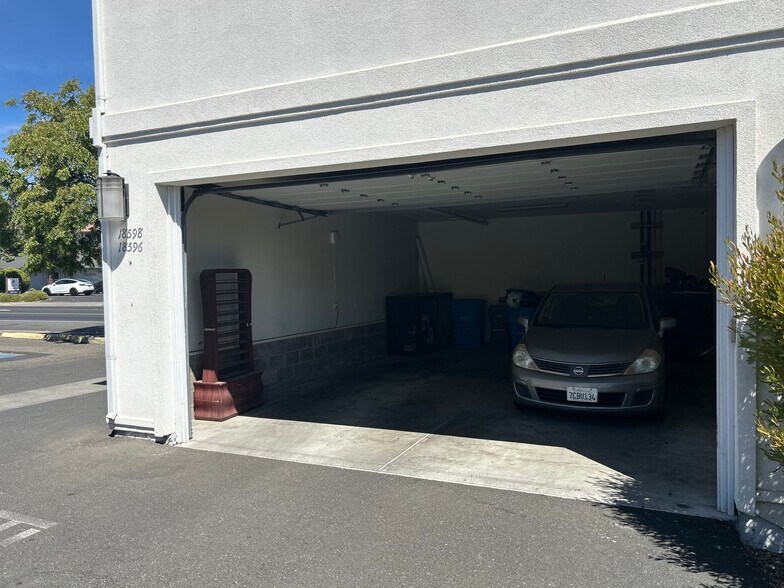 More Photos Of 18590-18594 Sonoma Hwy, Sonoma Storefront Retail Residential For Sale