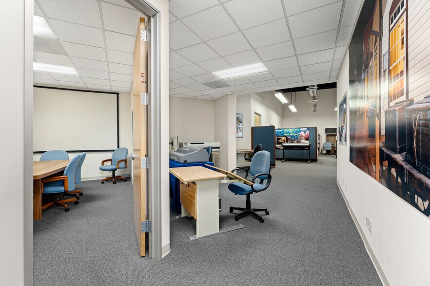 More Photos Of 13765 Alton Pky, Irvine Research And Development For Lease