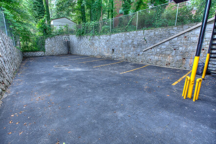 Primary Photo Of 1801 Piedmont Ave NE, Atlanta Office For Lease