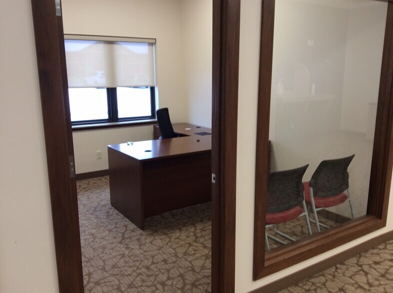 More Photos Of 3151 S Service Dr, Red Wing Storefront Retail Office For Lease