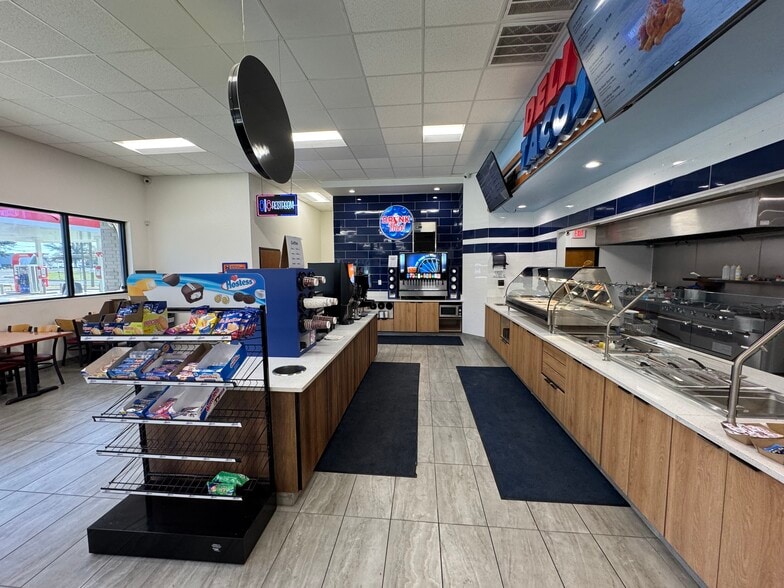 More Photos Of 5315 Troup Hwy, Tyler General Retail For Sale