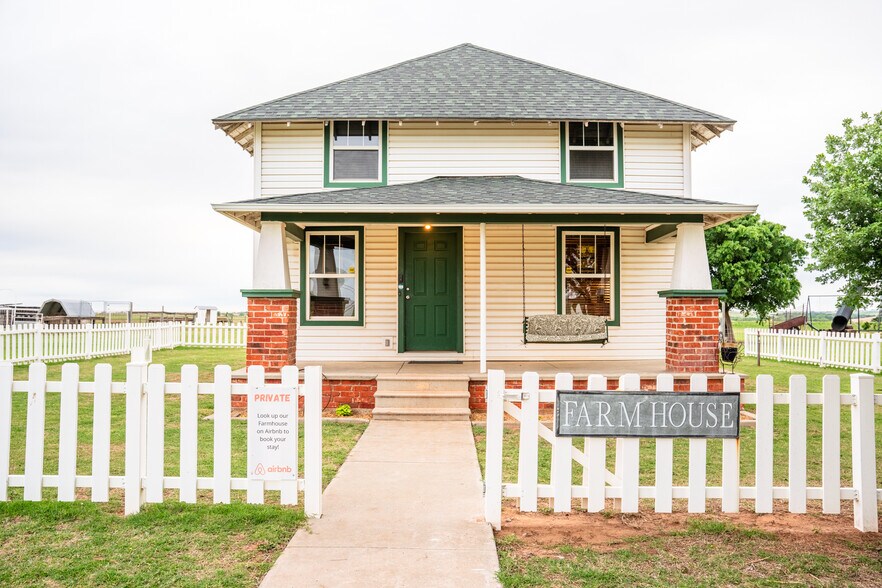 More Photos Of 1002 Old 66 Rd, Hydro Land For Sale
