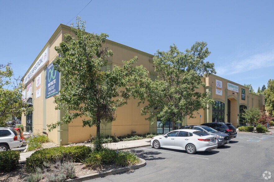 More Photos Of 12178 Tributary Point Dr, Rancho Cordova Freestanding For Sale