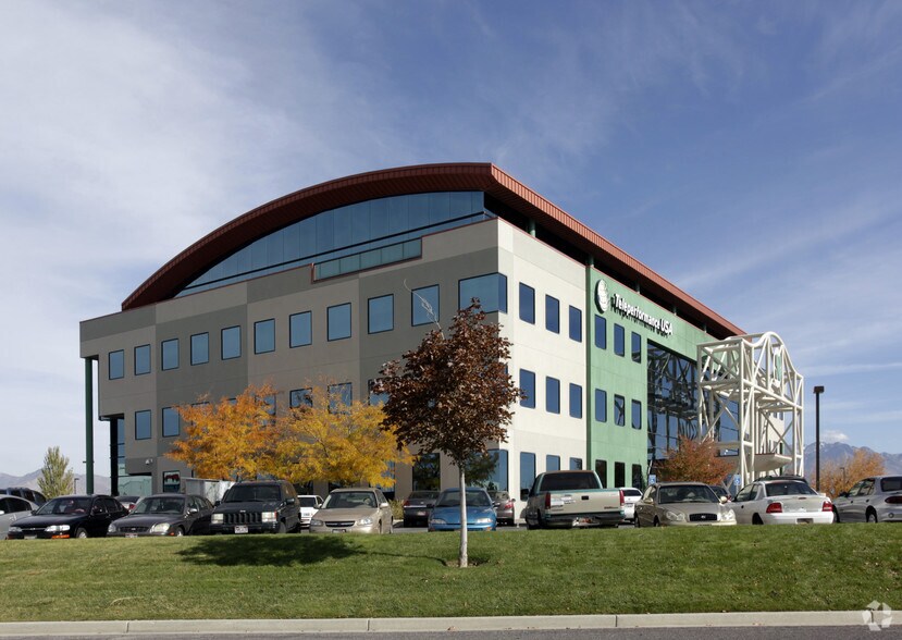 More Photos Of 1991 S 4650 W, Salt Lake City Office For Lease