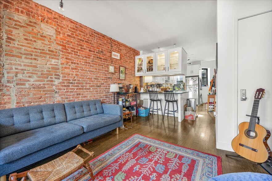 More Photos Of 14 Lincoln Pl, Brooklyn Apartments For Sale