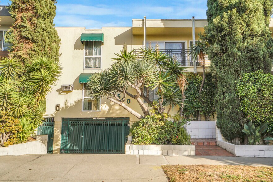 More Photos Of 540 N Orlando Ave, Los Angeles Apartments For Sale