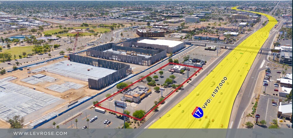 More Photos Of 10004 N 26th Dr, Phoenix Distribution For Lease