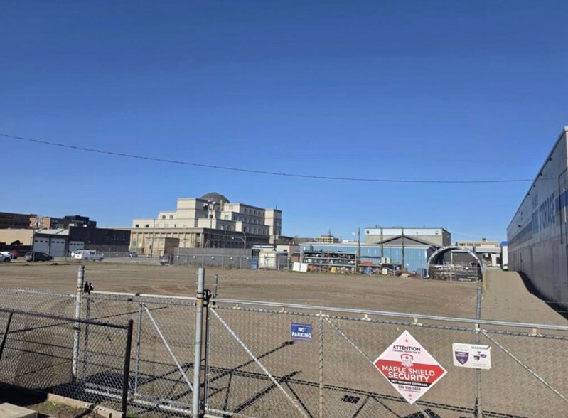 More Photos Of 950 2 ave, Prince George Land For Lease