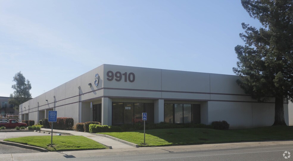 Primary Photo Of 9910 Horn Rd, Sacramento Warehouse For Lease
