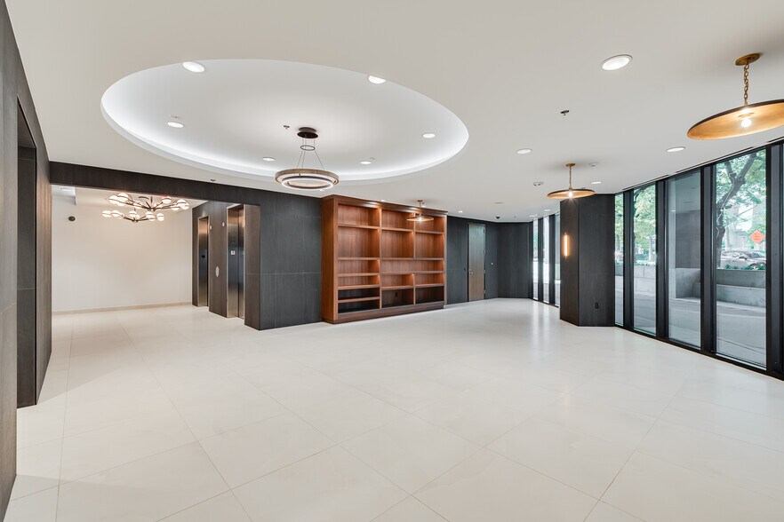 More Photos Of 2501 Cedar Springs Rd, Dallas Office For Lease