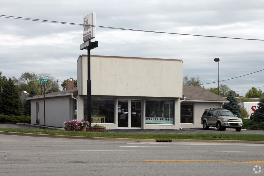 Primary Photo Of 1035 N State Road 135, Greenwood Freestanding For Lease