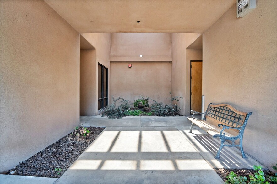 More Photos Of 3520 E Shields Ave, Fresno Medical For Sale