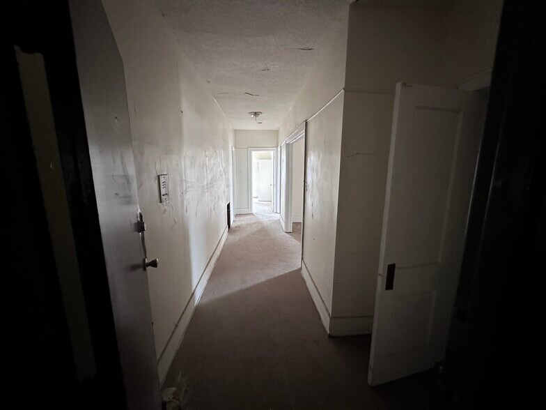 More Photos Of 2360 W Grand Blvd, Detroit Apartments For Sale
