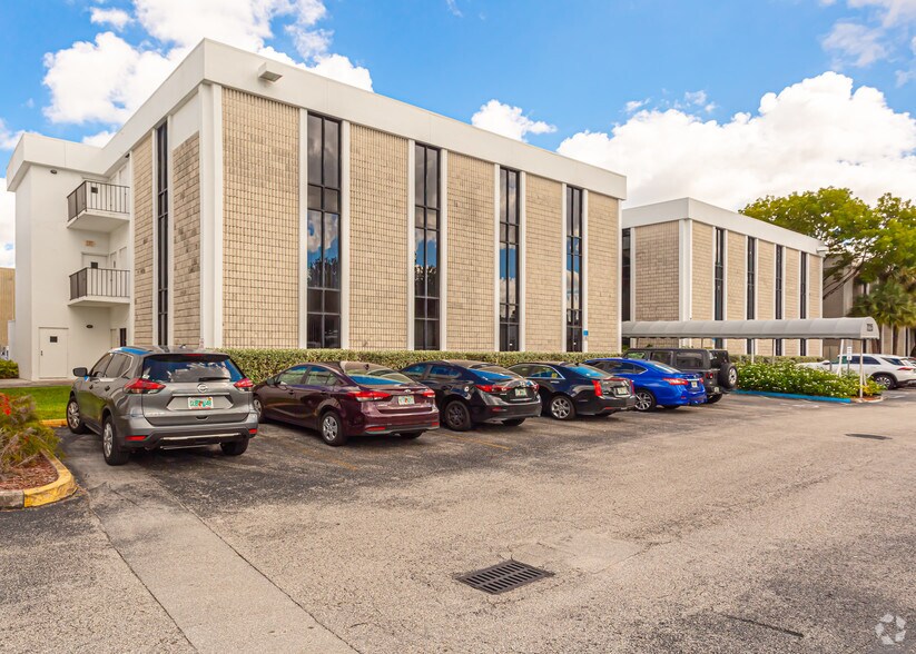 Primary Photo Of 7225 NW 25th St, Miami Office For Lease
