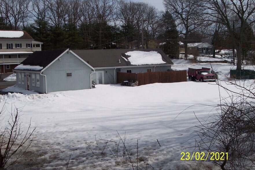 More Photos Of 805 Terryville Ave, Bristol Storefront Retail Office For Sale