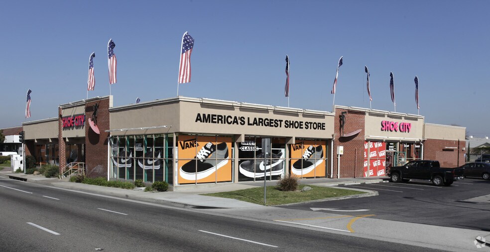 Primary Photo Of 1604 S Harbor Blvd, Fullerton Freestanding For Lease