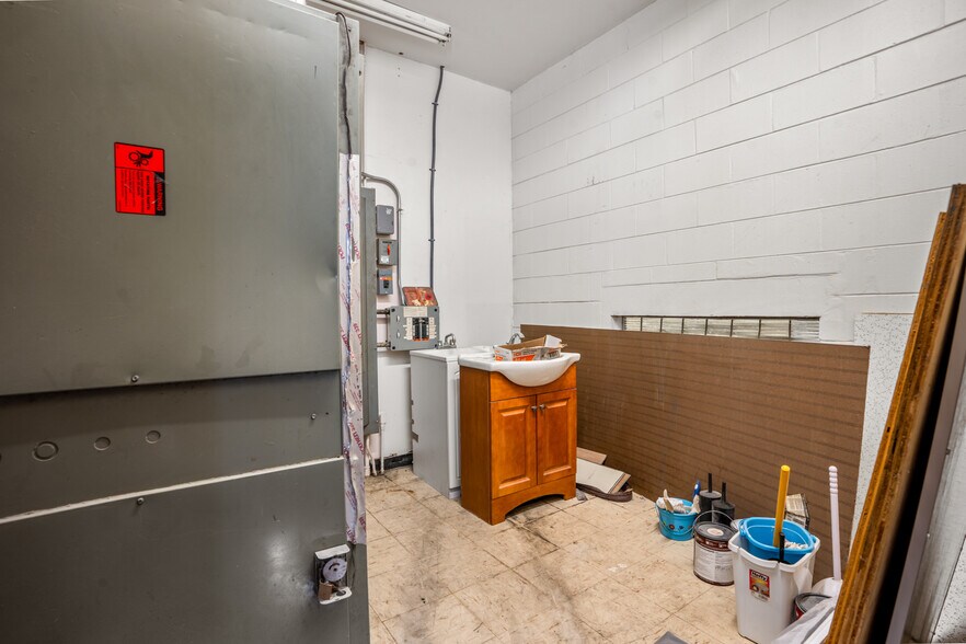 More Photos Of 8602 Tarpon Springs Rd, Odessa Specialty For Sale