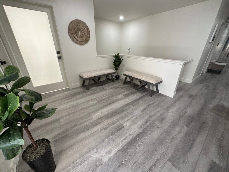 More Photos Of 235 Lake St, Reno Storefront Retail Office For Sale