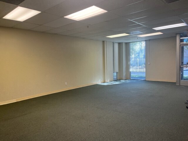 More Photos Of 110 Railroad Ave, Suisun City Flex For Lease