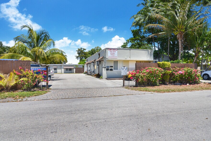 More Photos Of 2331 Hayes St, Hollywood Apartments For Sale