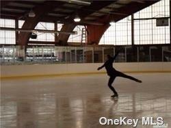 More Photos Of 7 Bond St, Great Neck Apartments For Lease