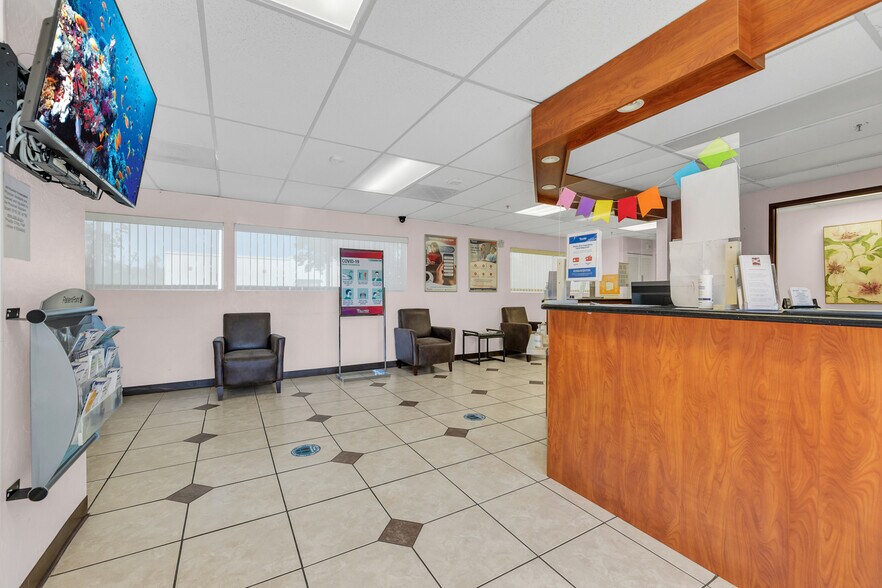 More Photos Of 515 Michigan Blvd, West Sacramento Medical For Sale