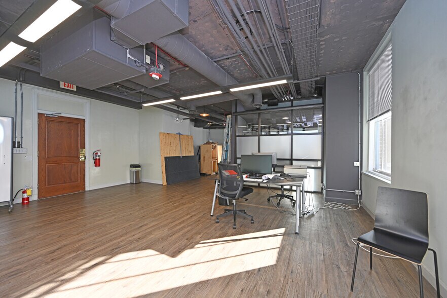 More Photos Of 19 Garfield Pl, Cincinnati Multifamily For Sale