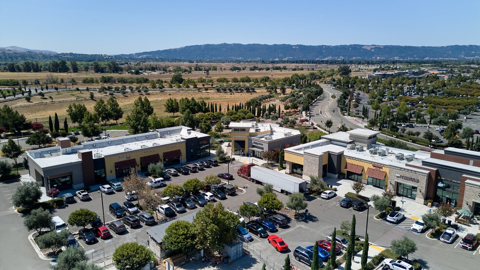 More Photos Of 4705-4729 Livermore Outlets Dr, Livermore Unknown For Lease