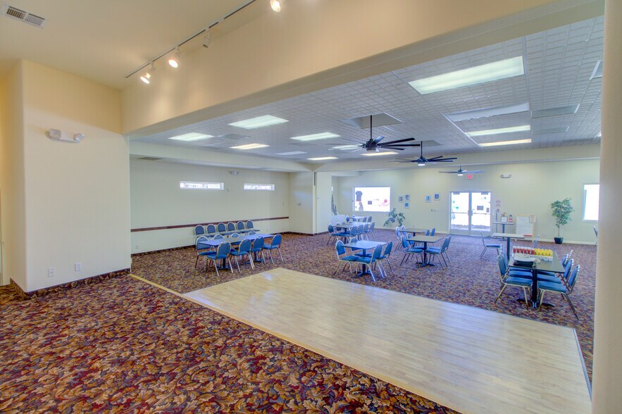 More Photos Of 110 Ville Dr, Boulder City Restaurant For Lease
