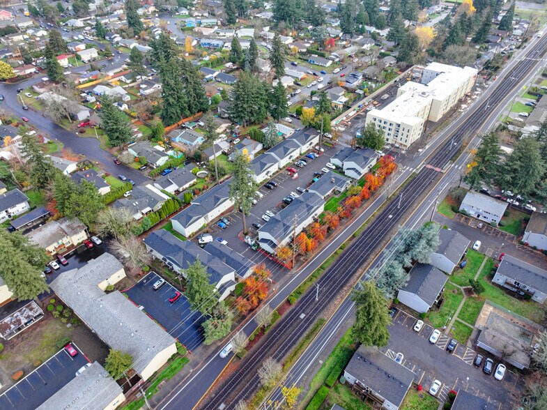 More Photos Of 16405 E Burnside St, Portland Apartments For Sale