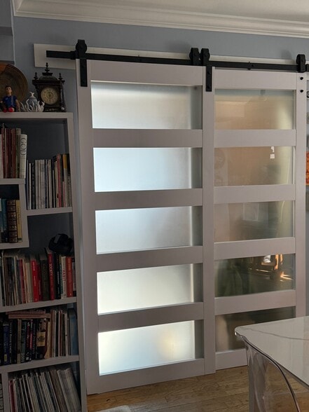 More Photos Of 520-522 E Eleven Mile Rd, Royal Oak Freestanding For Sale