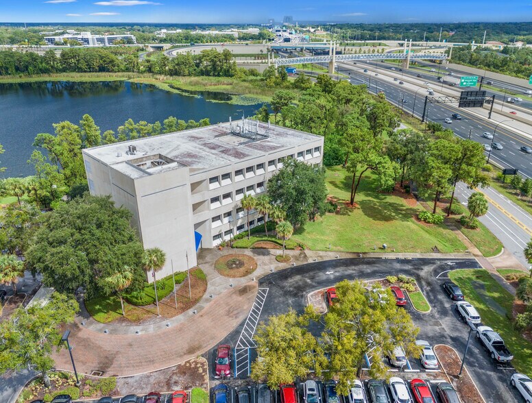 More Photos Of 2201 Lucien Way, Maitland Office For Lease