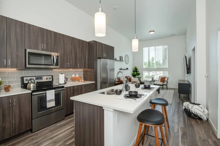 More Photos Of 7333 W 38th Ave, Wheat Ridge Apartments For Lease
