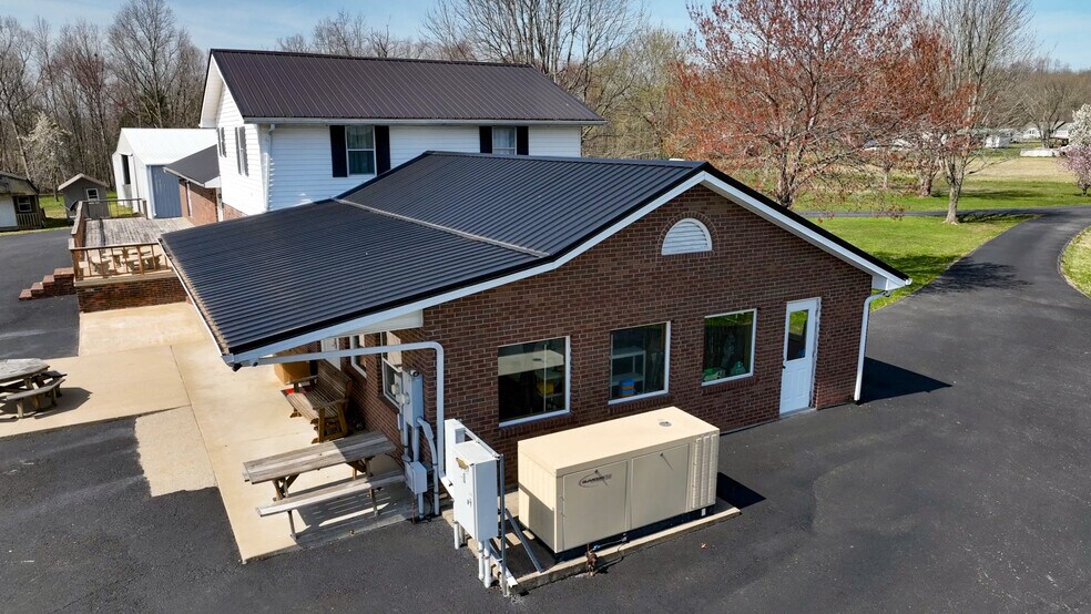 More Photos Of 8521 Liberty Rd, Campbellsville Land For Sale