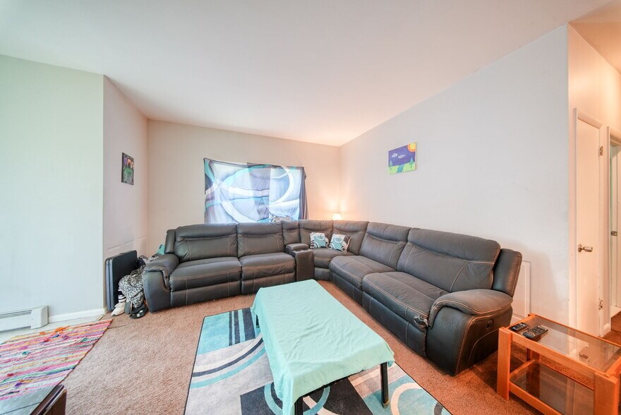 More Photos Of 100 1/2 Kingston Ave, Port Jervis Apartments For Sale