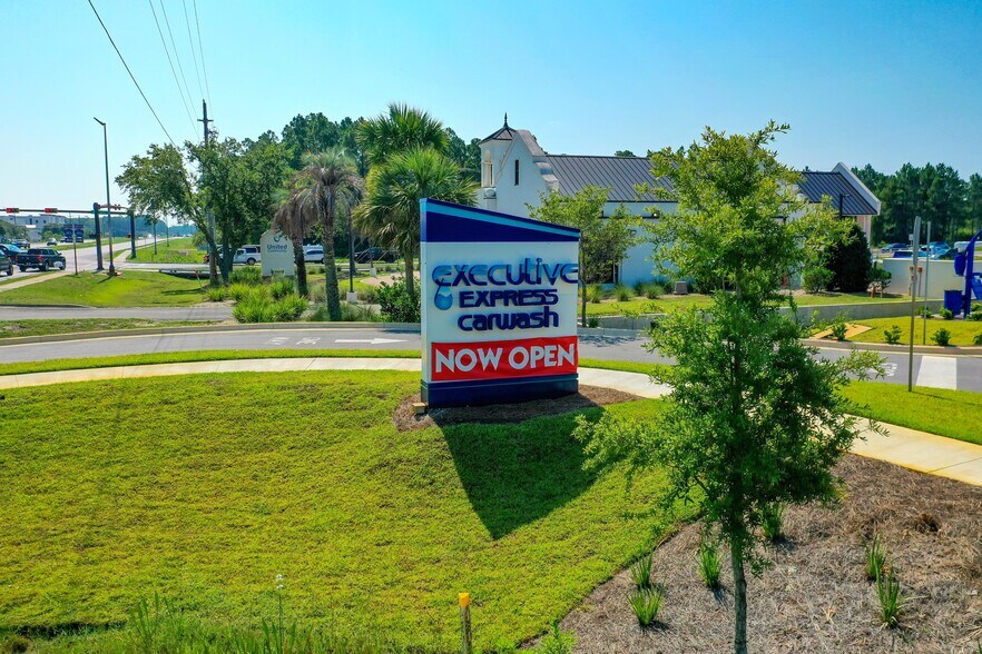 More Photos Of 3105 US-98, Santa Rosa Beach Carwash For Sale