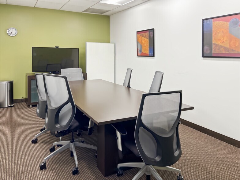 More Photos Of 21515 Hawthorne Blvd, Torrance Coworking Space