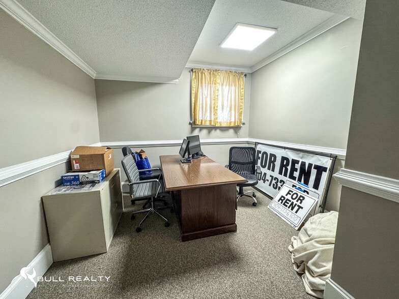 More Photos Of 1126 Ponce De Leon Ave, Atlanta Office For Sale