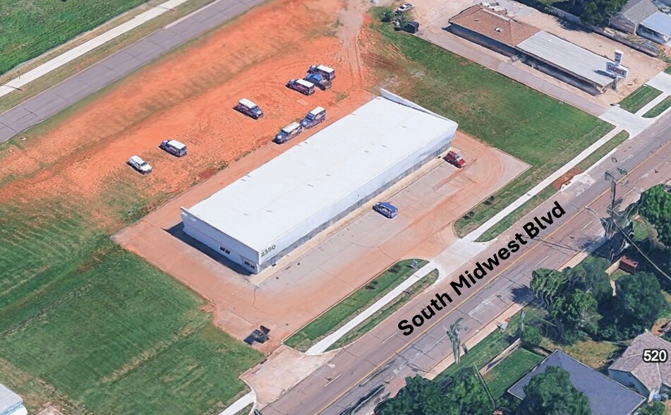 More Photos Of 2350 S Midwest Blvd, Oklahoma City Light Manufacturing For Lease
