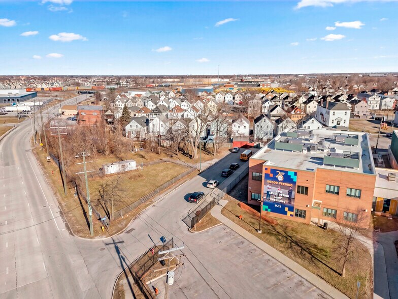 More Photos Of 8306 Conant St, Hamtramck Land For Sale