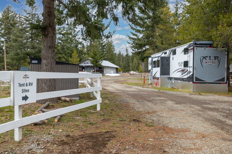 More Photos Of 180 Silver Ridge Ranch Rd, Easton Trailer Camper Park For Sale