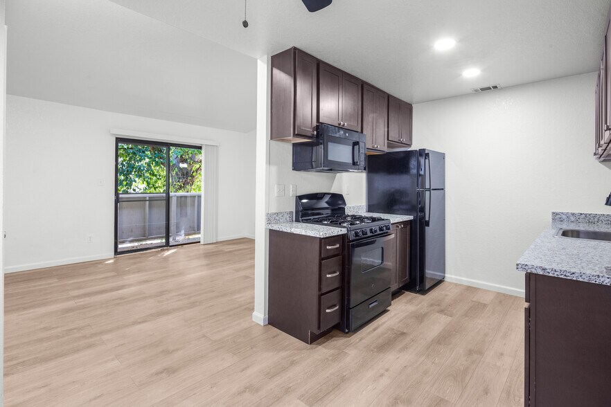 More Photos Of 367 N Union Rd, Manteca Apartments For Sale