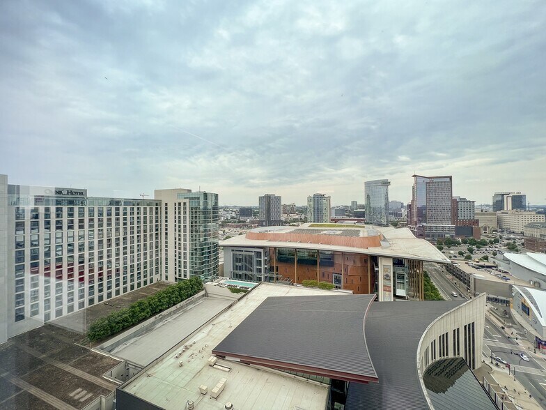 More Photos Of 200 4th Ave S, Nashville Office For Lease