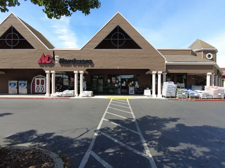 More Photos Of 250-288 Sunset Ave, Suisun City Unknown For Lease