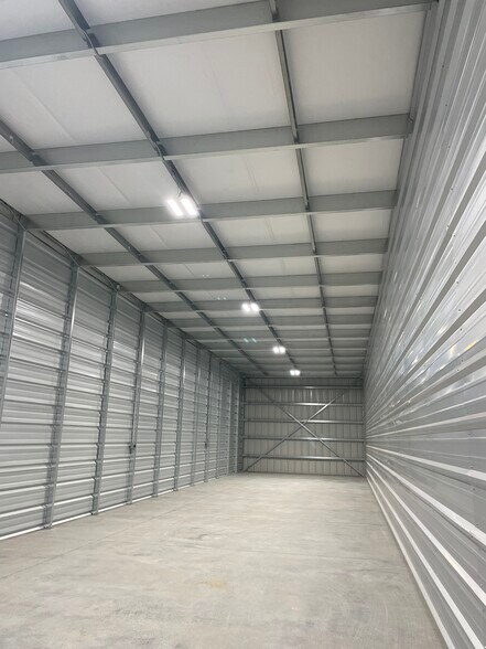 More Photos Of 10525 Ridgeline Dr, Kennewick Self Storage For Sale